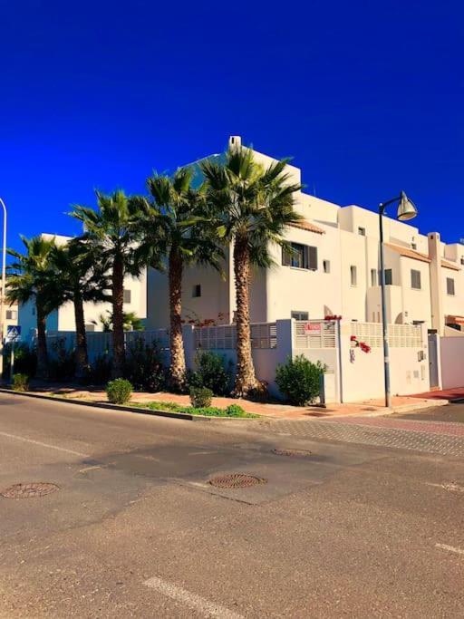 Villa Cinco Palmas Almerimar Eksteriør billede